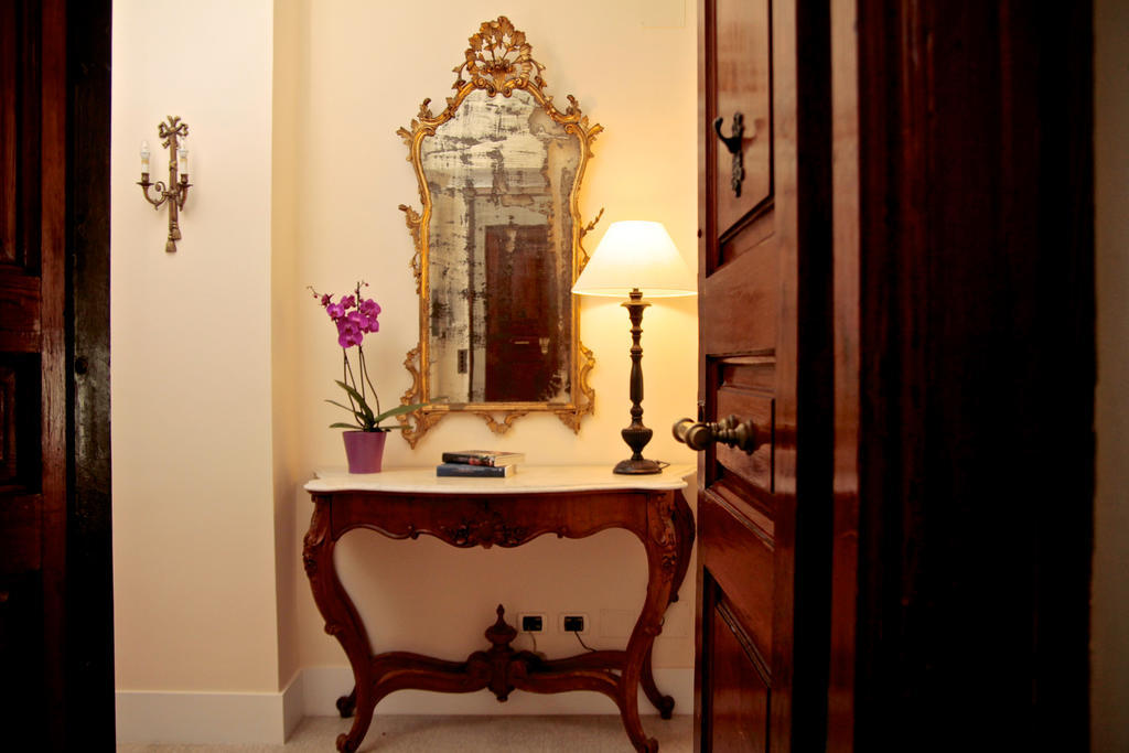 Bed & Breakfast Residenza Mazzini 2*